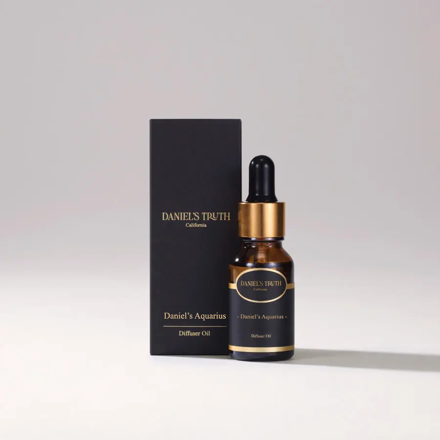 Daniel's Truth Aquarius 15ml car diffuser oil perfume bottle with a sleek design and label, ideal for adding fresh scent to your vehicle.